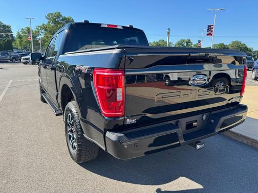 Agate Black Metallic 2023 Ford F-150 XLT