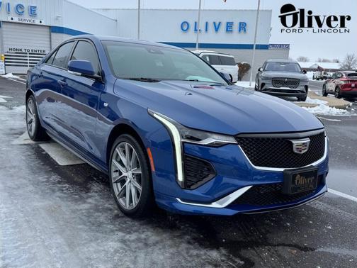 2023 Cadillac CT4 Sport