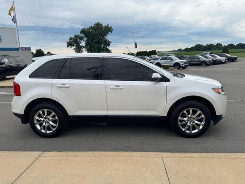 White 2013 Ford Edge SEL