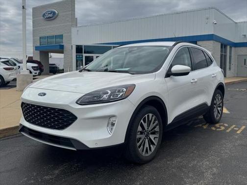 2022 Ford Escape Titanium