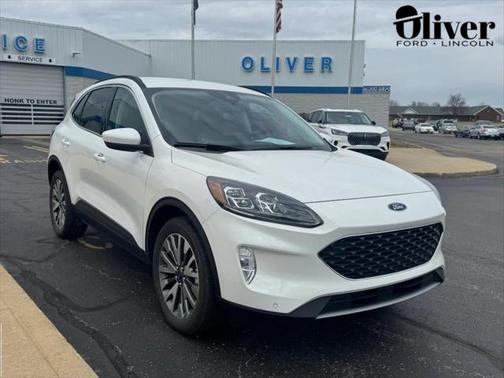 2022 Ford Escape Titanium