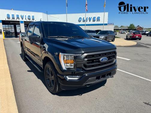 Agate Black Metallic 2023 Ford F-150 XLT Truck