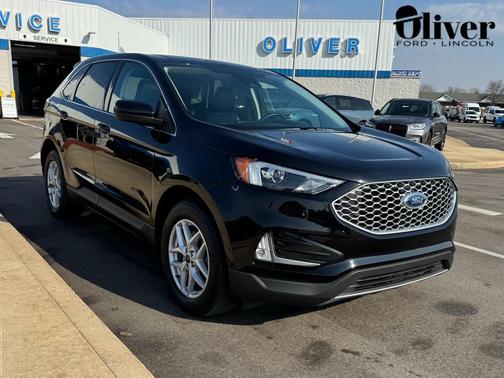 Agate Black Metallic 2023 Ford Edge SEL
