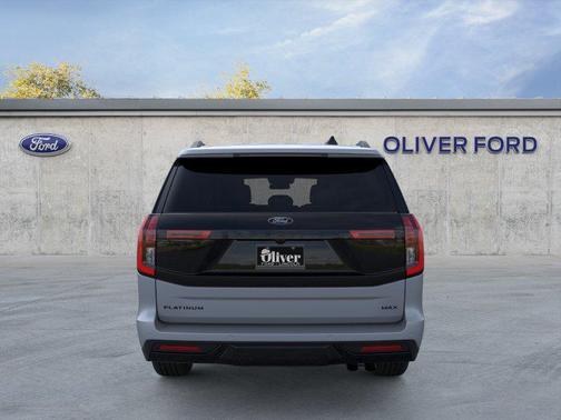Glacier Gray Metallic Tri-Coat 2026 Ford Expedition Max Platinum