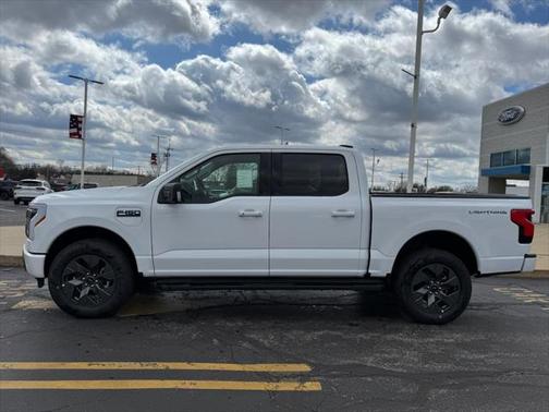 2025 Ford F-150 Lightning Flash