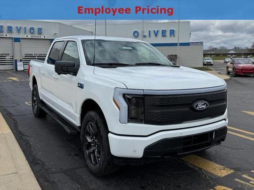 2025 Ford F-150 Lightning Flash