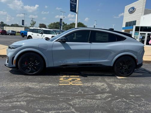 2025 Ford Mustang Mach-E GT