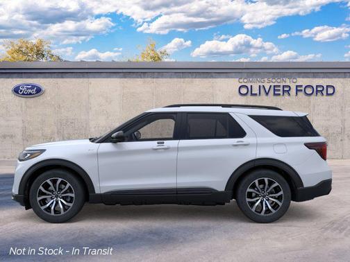 Space White Metallic 2026 Ford Explorer ST-Line