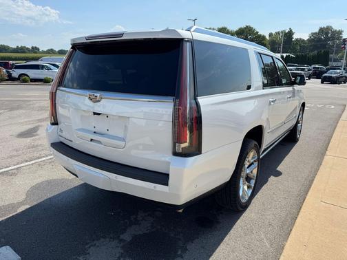 Crystal White Tricoat 2018 Cadillac Escalade ESV Platinum