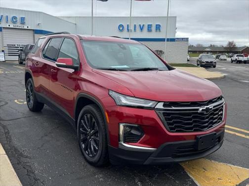 2023 Chevrolet Traverse RS