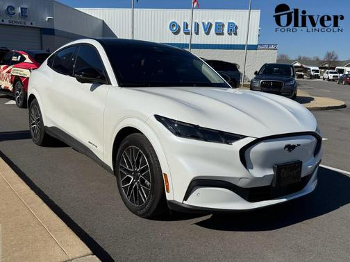 Star White Metallic Tri-Coat 2026 Ford Mustang Mach-E Premium SUV