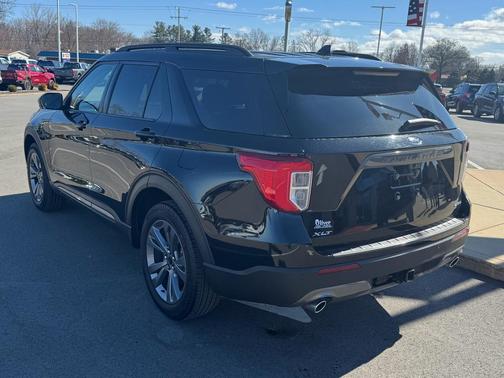 Magnetic Metallic 2018 Ford Explorer Sport