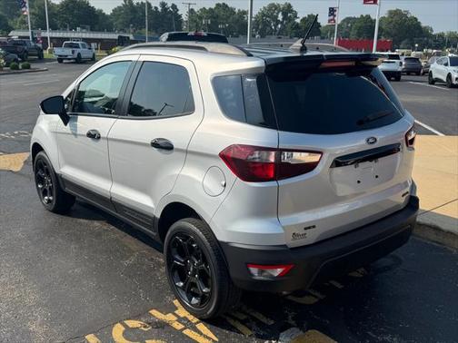 2022 Ford EcoSport SES