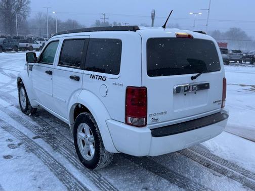 2011 Dodge Nitro SXT