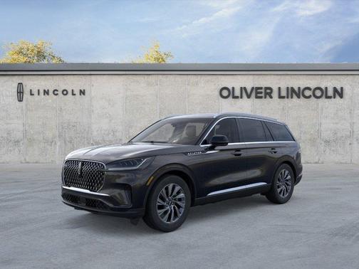 Infinite Black Metallic Clearcoat 2026 Lincoln Aviator Premiere