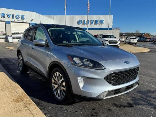 2022 Ford Escape Titanium