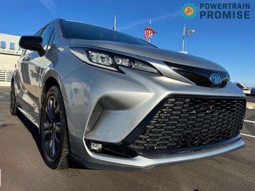 2021 Toyota Sienna XSE 7 Passenger