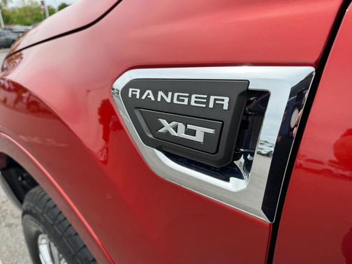 Hot Pepper Red Metallic Tinted Clearcoat 2019 Ford Ranger XLT