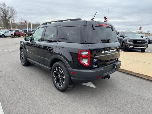 Shadow Black 2021 Ford Bronco Sport Outer Banks
