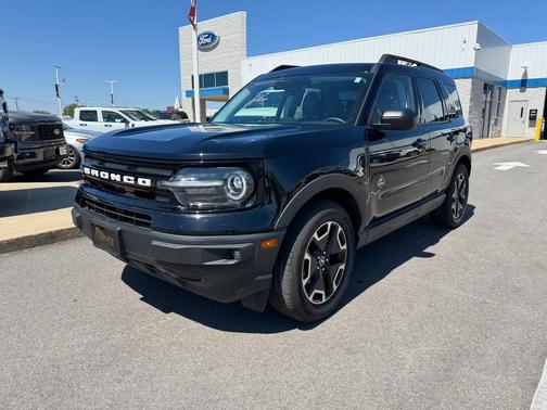 Shadow Black 2021 Ford Bronco Sport Outer Banks