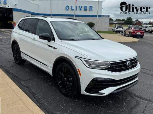 2022 Volkswagen Tiguan 2.0T SE R-Line Black 4MOTION