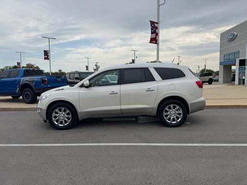 White Diamond Tricoat 2012 Buick Enclave Premium