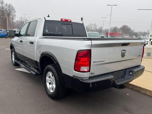 2018 RAM 1500 SLT