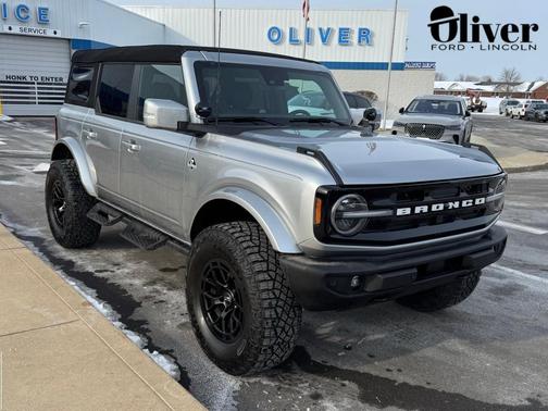 2023 Ford Bronco Outer Banks