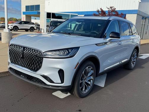 2025 Lincoln Aviator Premiere