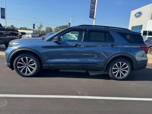 2020 Ford Explorer ST