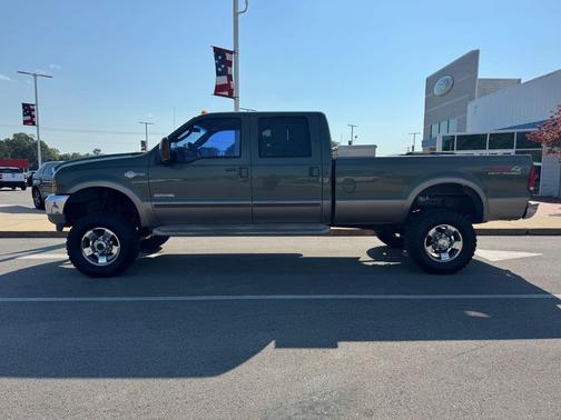 Gray 2004 Ford F-350 King Ranch