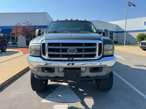 Gray 2004 Ford F-350 King Ranch