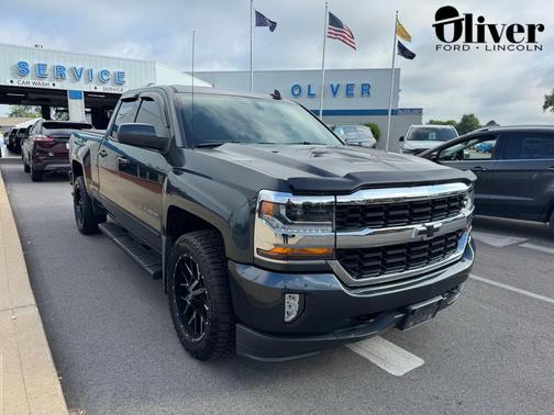 Graphite Metallic 2017 Chevrolet Silverado 1500 1LT