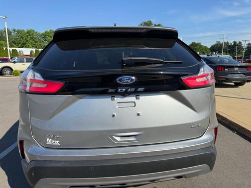 Magnetic Metallic 2019 Ford Escape SEL