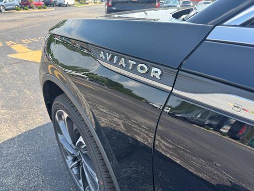 2025 Lincoln Aviator Reserve AWD