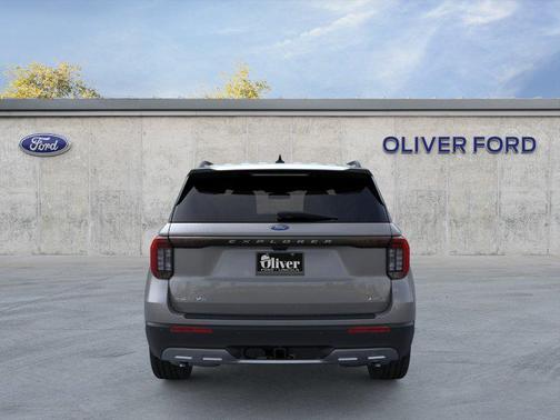 Carbonized Gray Metallic 2026 Ford Explorer Active