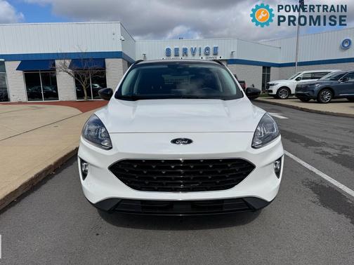 Star White Metallic Tri-Coat 2022 Ford Escape SEL