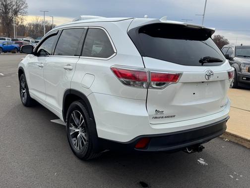 2016 Toyota Highlander XLE