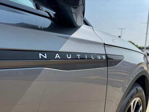 2025 Lincoln Nautilus Premiere