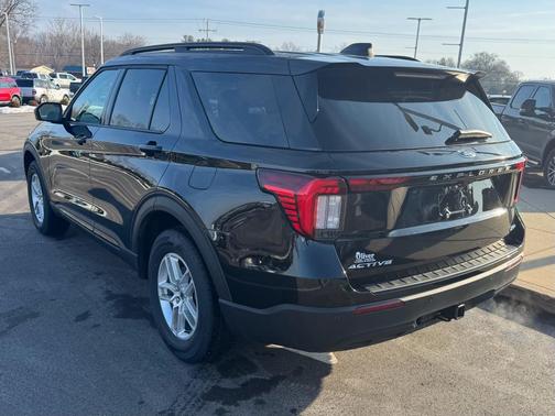 2026 Ford Explorer Active w/200A Pkg