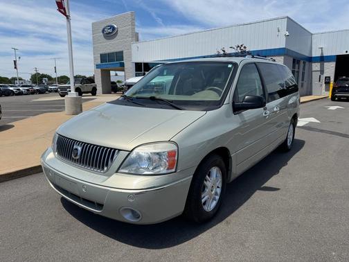 Gold Ash Clearcoat Metallic 2004 Mercury Monterey Convenience