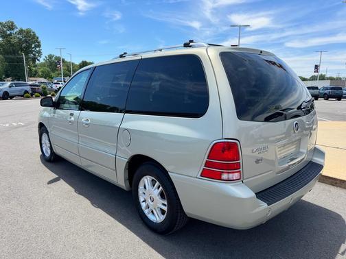 Gold Ash Clearcoat Metallic 2004 Mercury Monterey Convenience