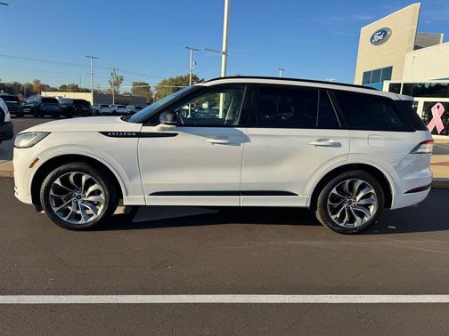 2025 Lincoln Aviator Premiere