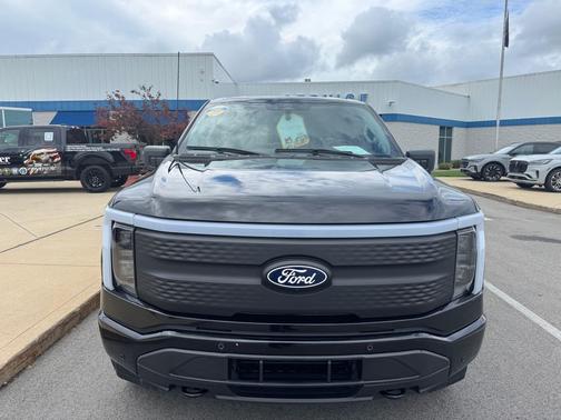 Agate Black Metallic 2025 Ford F-150 Lightning Flash