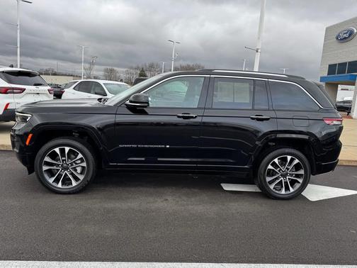 2022 Jeep Grand Cherokee Overland