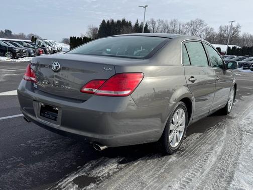2007 Toyota Avalon XLS