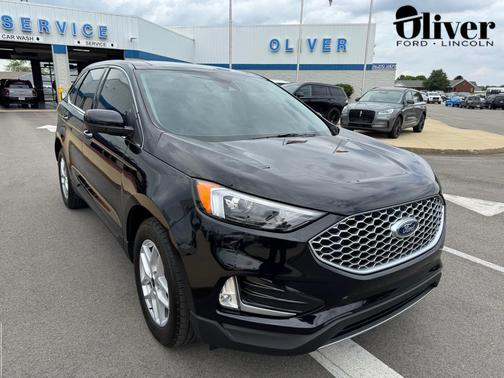 Agate Black Metallic 2024 Ford Edge SEL
