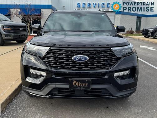 2023 Ford Explorer ST-Line