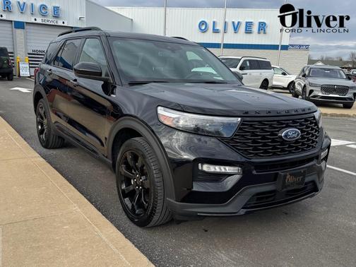 2023 Ford Explorer ST-Line