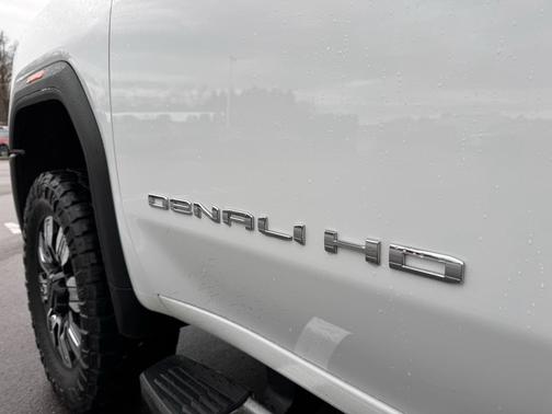 2024 GMC Sierra 2500 Denali
